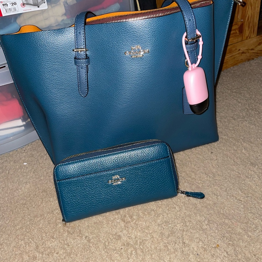 Real coach purse and matching wallet